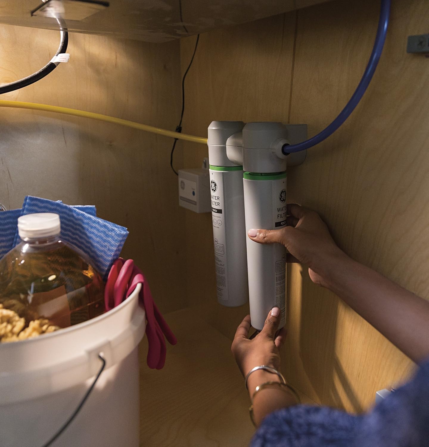 GE GXK285JBL Twist And Lock Under Counter Dual Flow Water Filtration System - - 