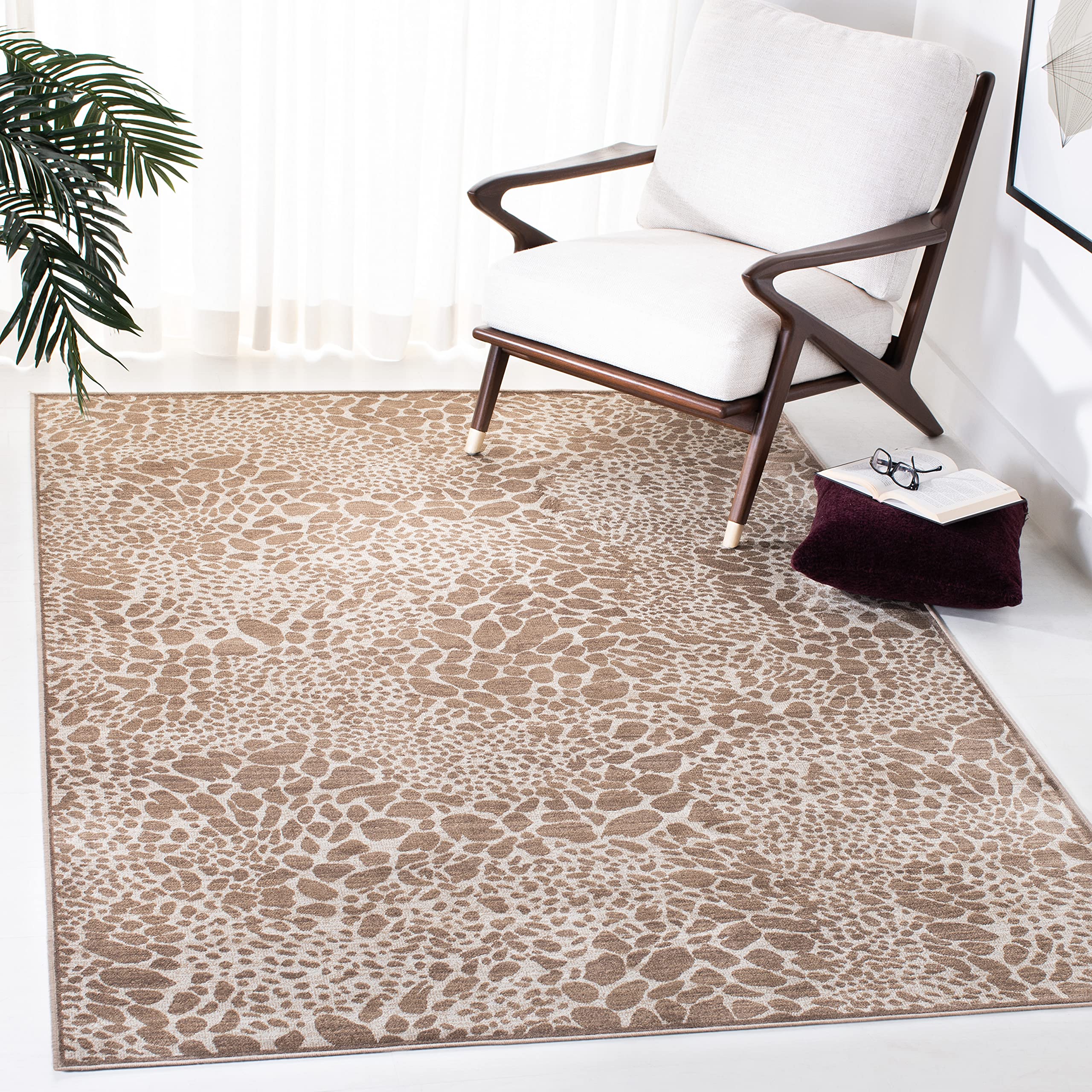 Safavieh Animal Print Indoor Woven Rectangle Area Rug, Atlas Collection, ATL985, in Camel/Stone, 79 X 122 cm for Living Room, Bedroom or Any Indoor Space