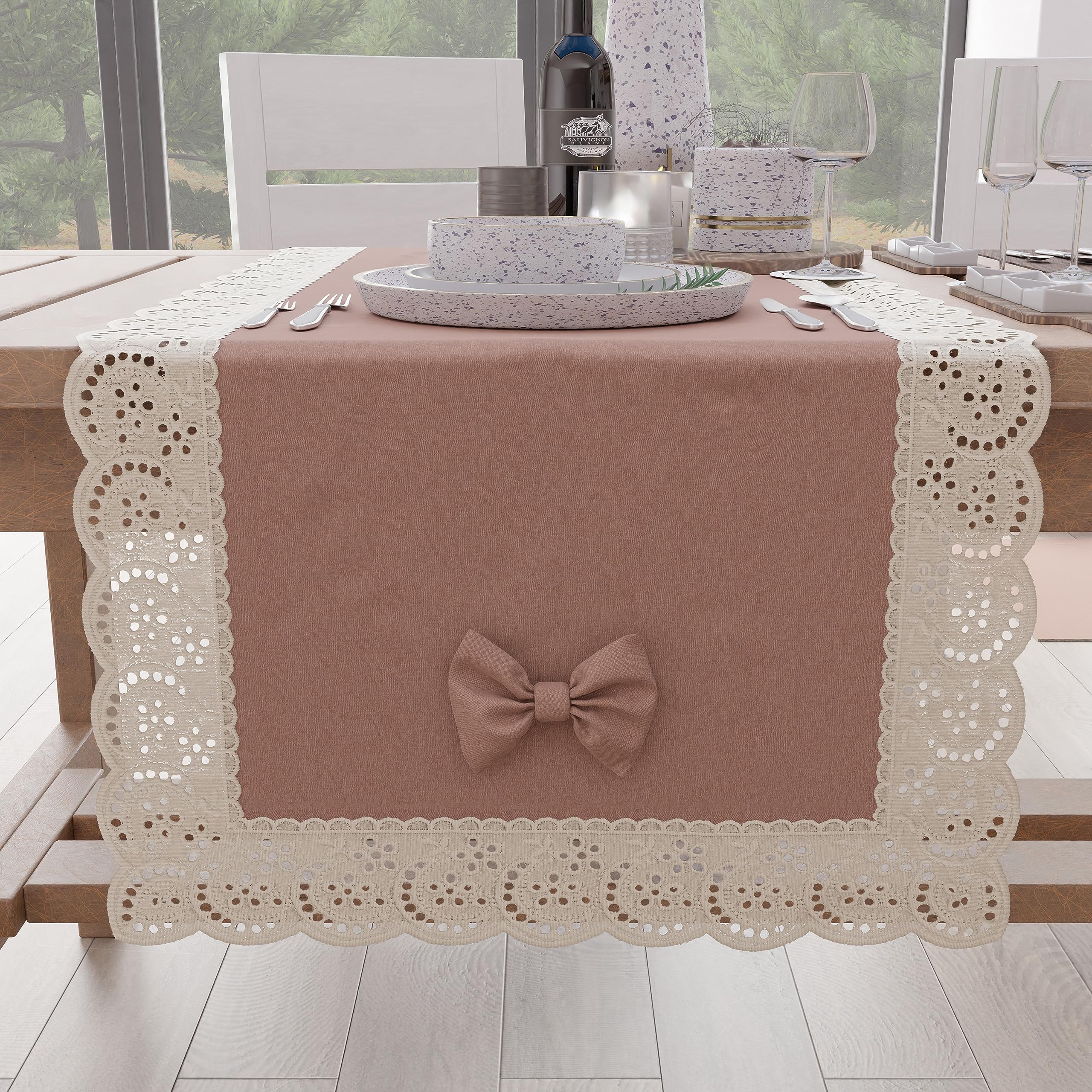 PETTI Artigiani Italiani - Elegant Cotton Table Runner for Kitchen Table, Living Room, Dining Room, Solid Colour Tablecloths with Lace Frill and Bows 40 x 140 cm, Powder
