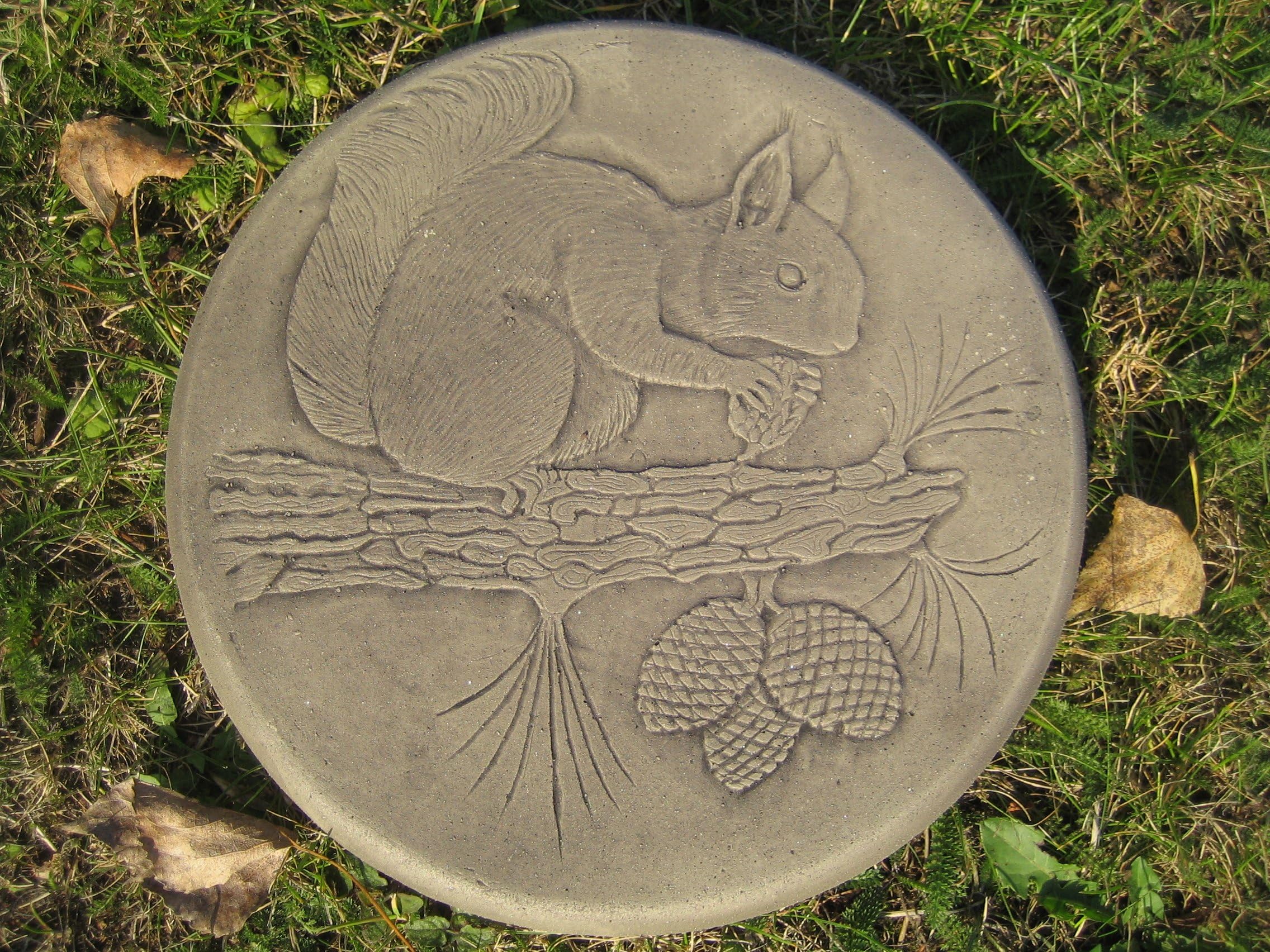 Squirrel Stepping stones garden ornament