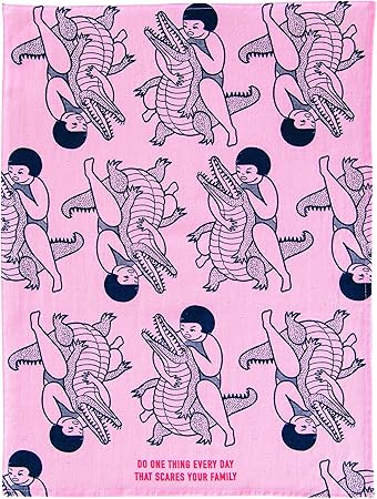 Blue Q Scares Your Family Dish Towel Amazon Co Uk Kitchen Home