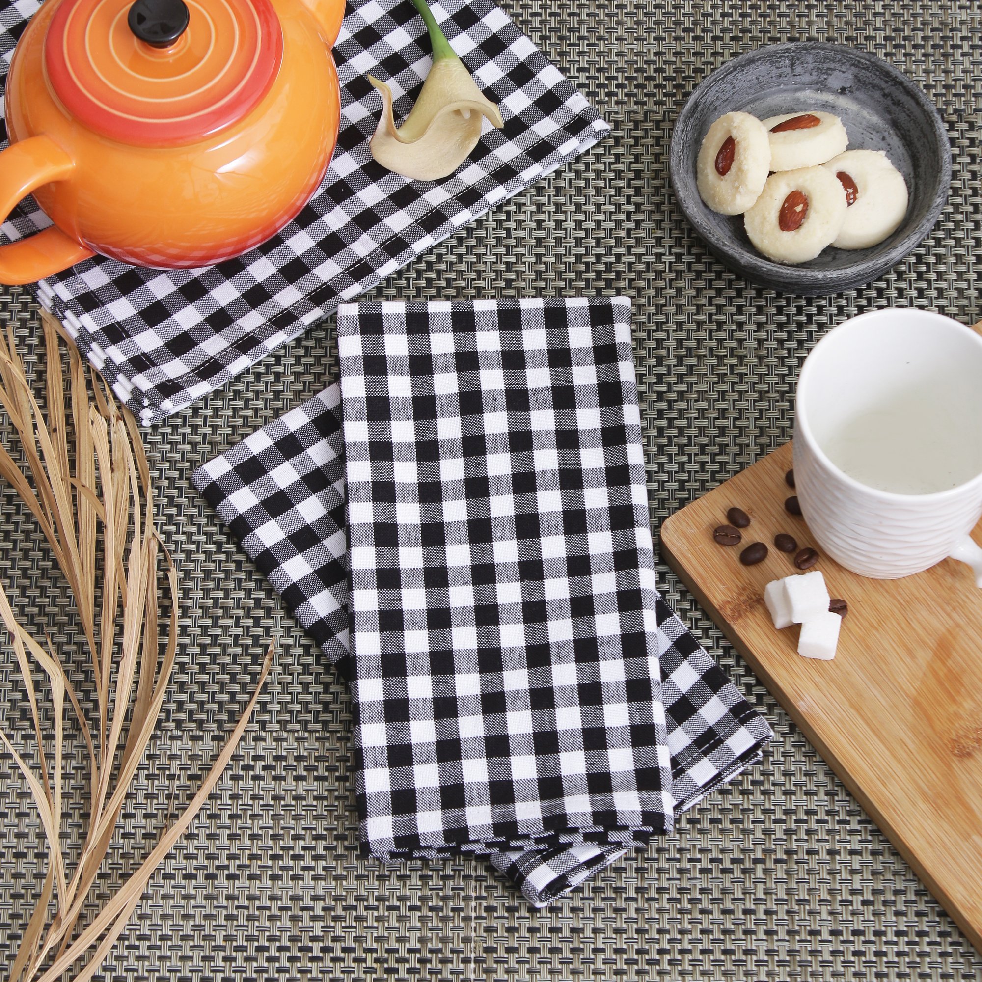 DG Collections Cotton Dinner Napkins, 100% Cotton (Size: 20x20 Inch), Check Design Napkins, Reusable Napkins, Oversize Cocktail Napkins Table Napkins-Black with White- Set of 12