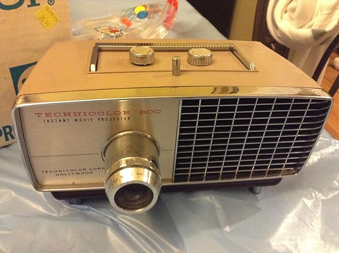 Vintage projector technicolor 800 instant movie projector 1963 1964 Home Audio