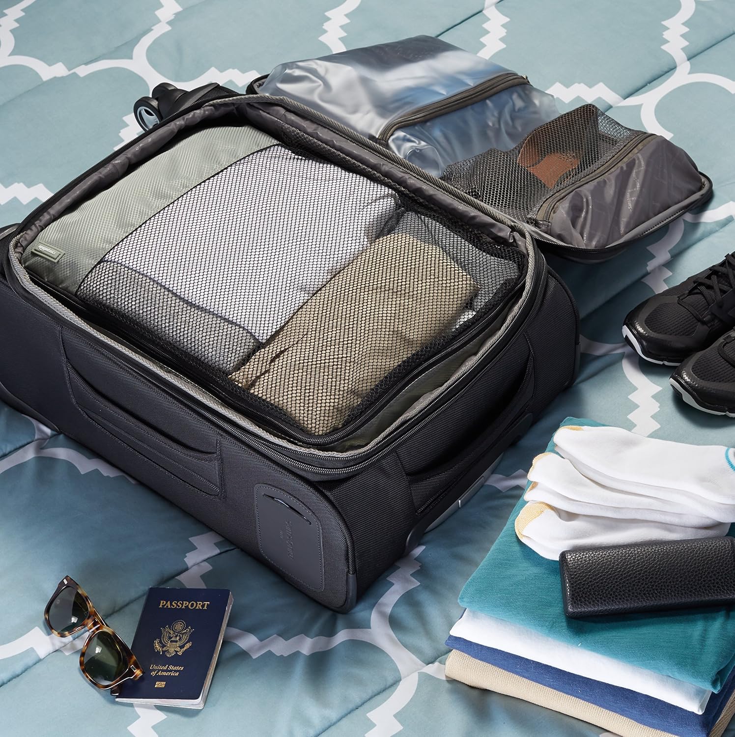  | Basics 4 Piece Packing Travel Organizer Cubes Set - Large, Grey | Packing Organizers