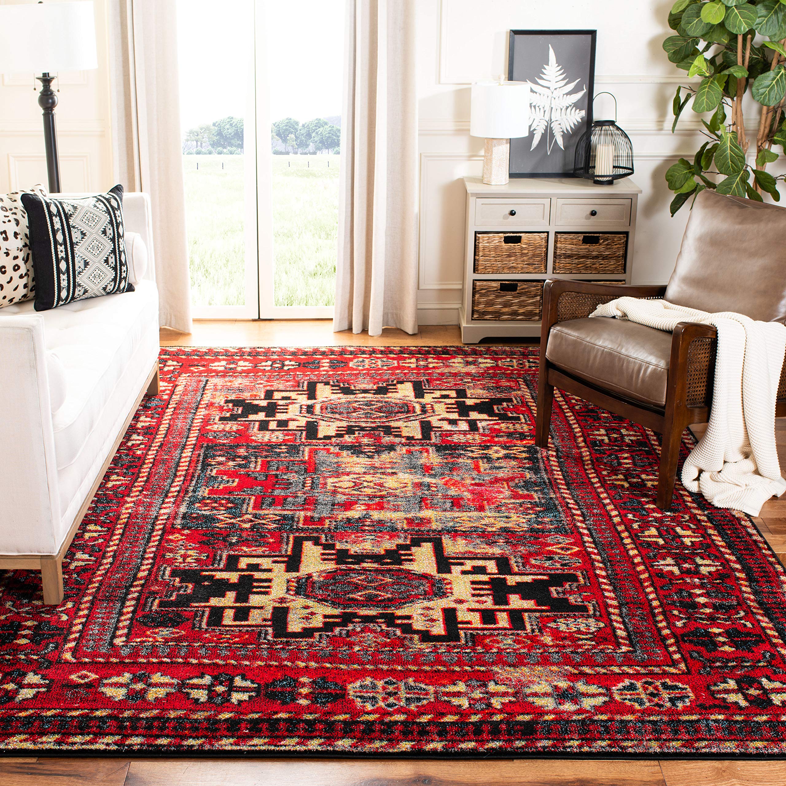 SAFAVIEH Vintage Hamadan Collection X-Large Area Rug - 12' x 18', Red & Multi, Oriental Persian Design, Non-Shedding & Easy Care, Ideal for High Traffic Areas in Living Room, Bedroom (VTH213A) Image