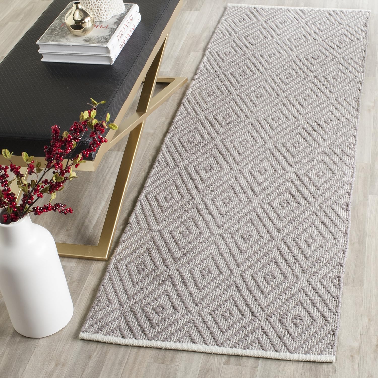 Safavieh Montauk Collection MTK811A Handmade Flatweave Grey and Ivory Cotton Runner (2'3" x 13')