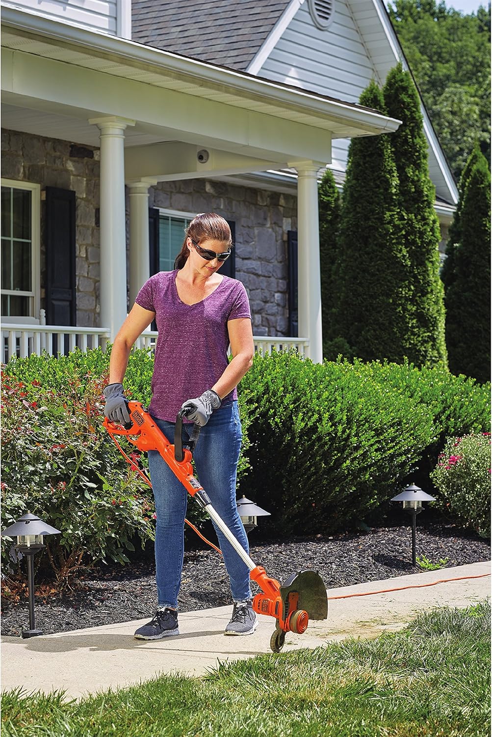 BLACK+DECKER String Trimmer, Electric, 14-Inch (BESTE620FF) : Garden & Outdoor