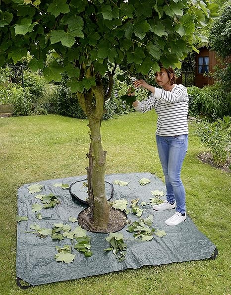 Multi Plane Profi Gartenplane Mit Loch Formschnitttuch Mit Klettverschluss Reissverschluss Tragegriff Tasche Kunststoff 145 X 145 Cm Amazon De Garten