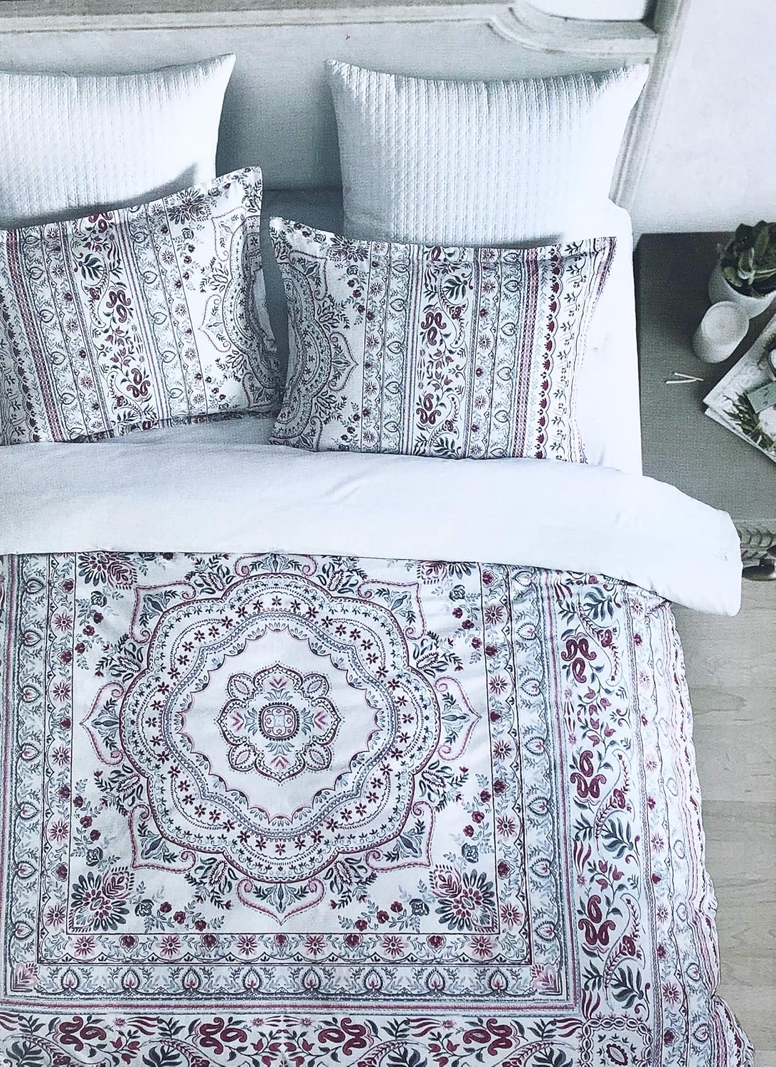 当店一番人気 グレー レッド メダリオンパターン 幾何学模様 花柄 掛け布団カバー3点セット マジカルタペストリー Luxe De Artisan ホワイト B07nczzflf クイーン 掛け布団 キルトカバー 100 コットン 寝具カバーシーツ Wwmp Org Za