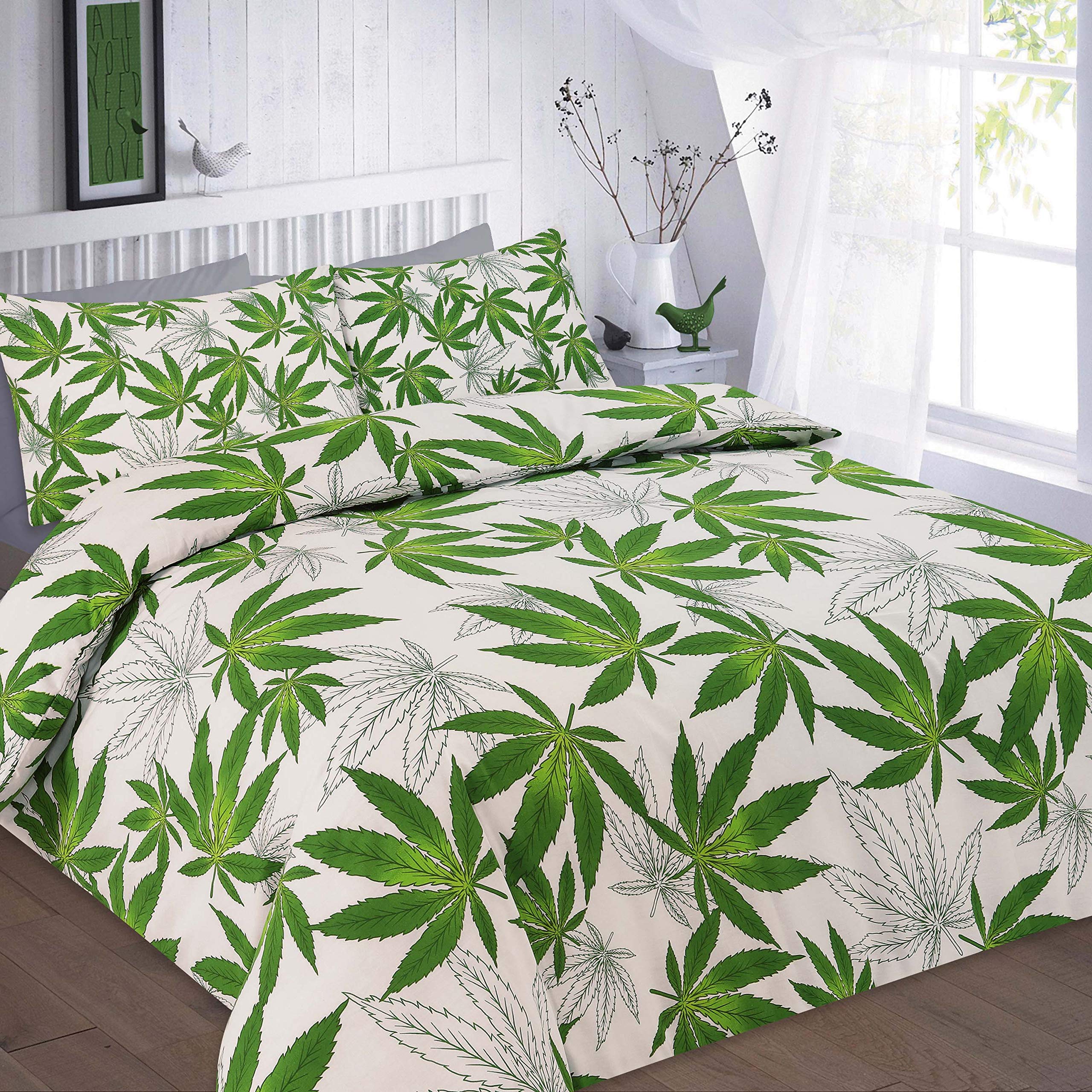click2style Cannabis Polycotton Duvet Quilt Cover Set with Pillow Cases Bedding Sets (Green White, Single)