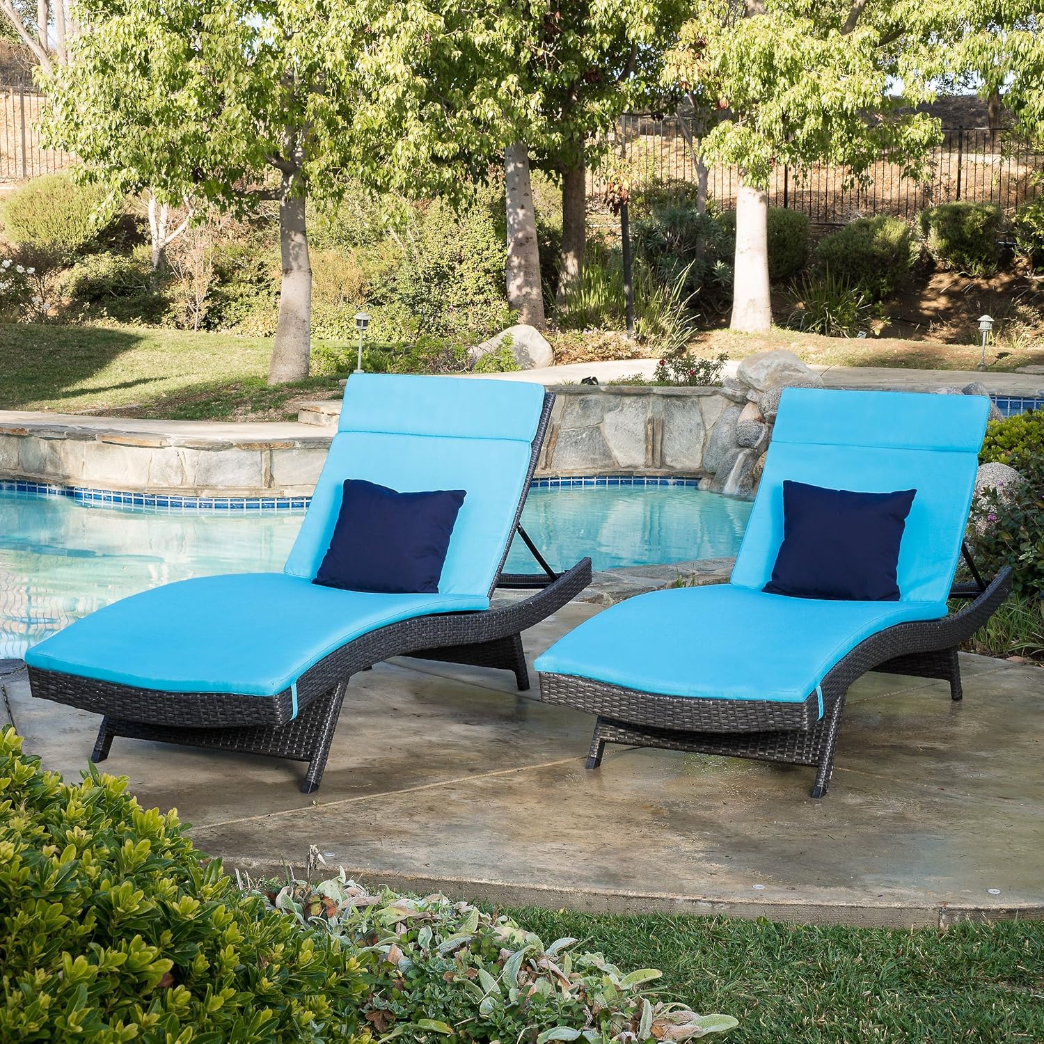 Best outdoor folding lounge chair sunbrella