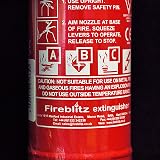 AA 1kg Fire Extinguisher ABC Powder Red UK Made 5 Yr Warranty Bracket Included view 3