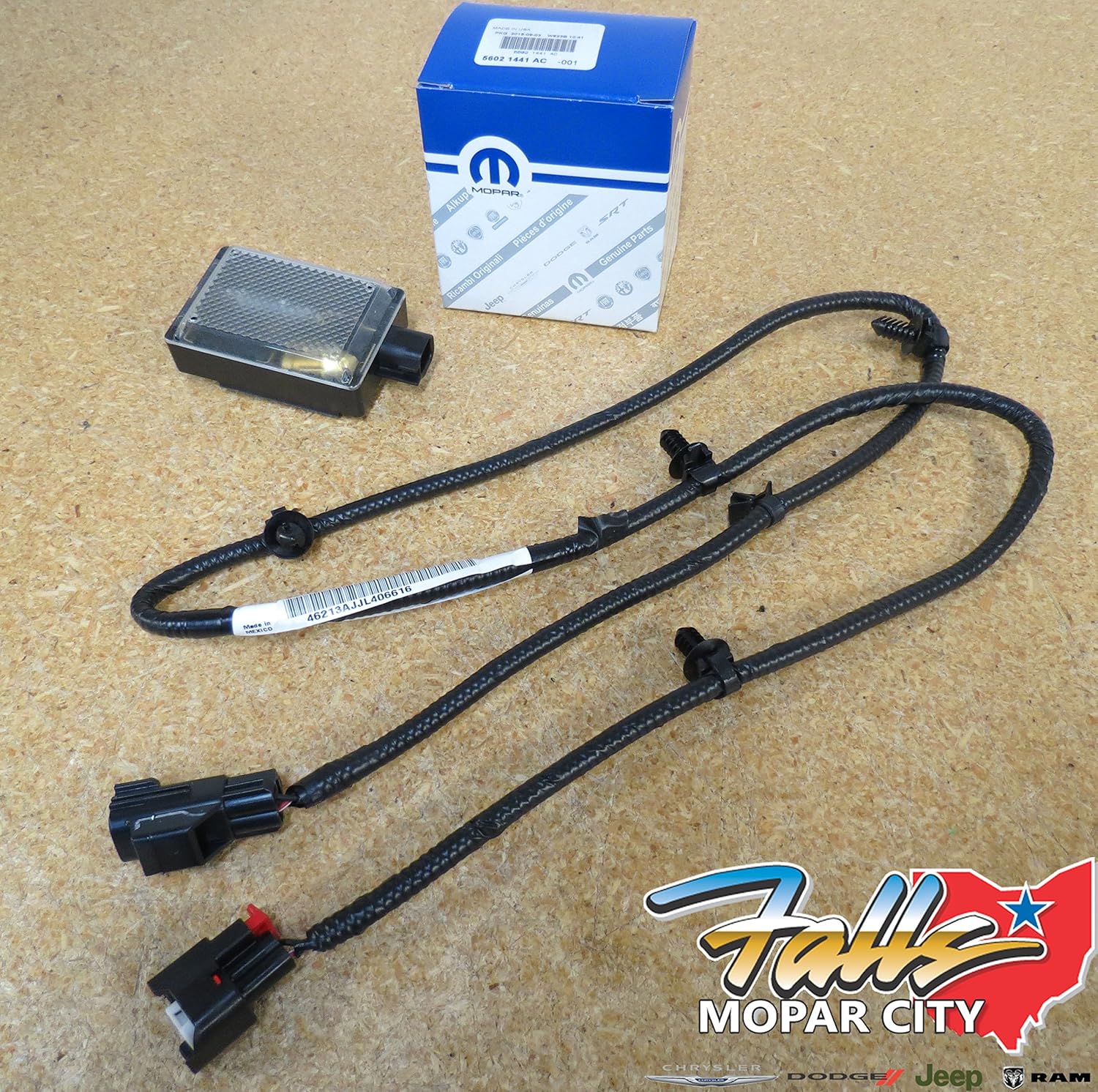 2012 2016 Dodge Ram Under Hood Light Lamp Harness Kit Oem Mopar Amazon De Auto