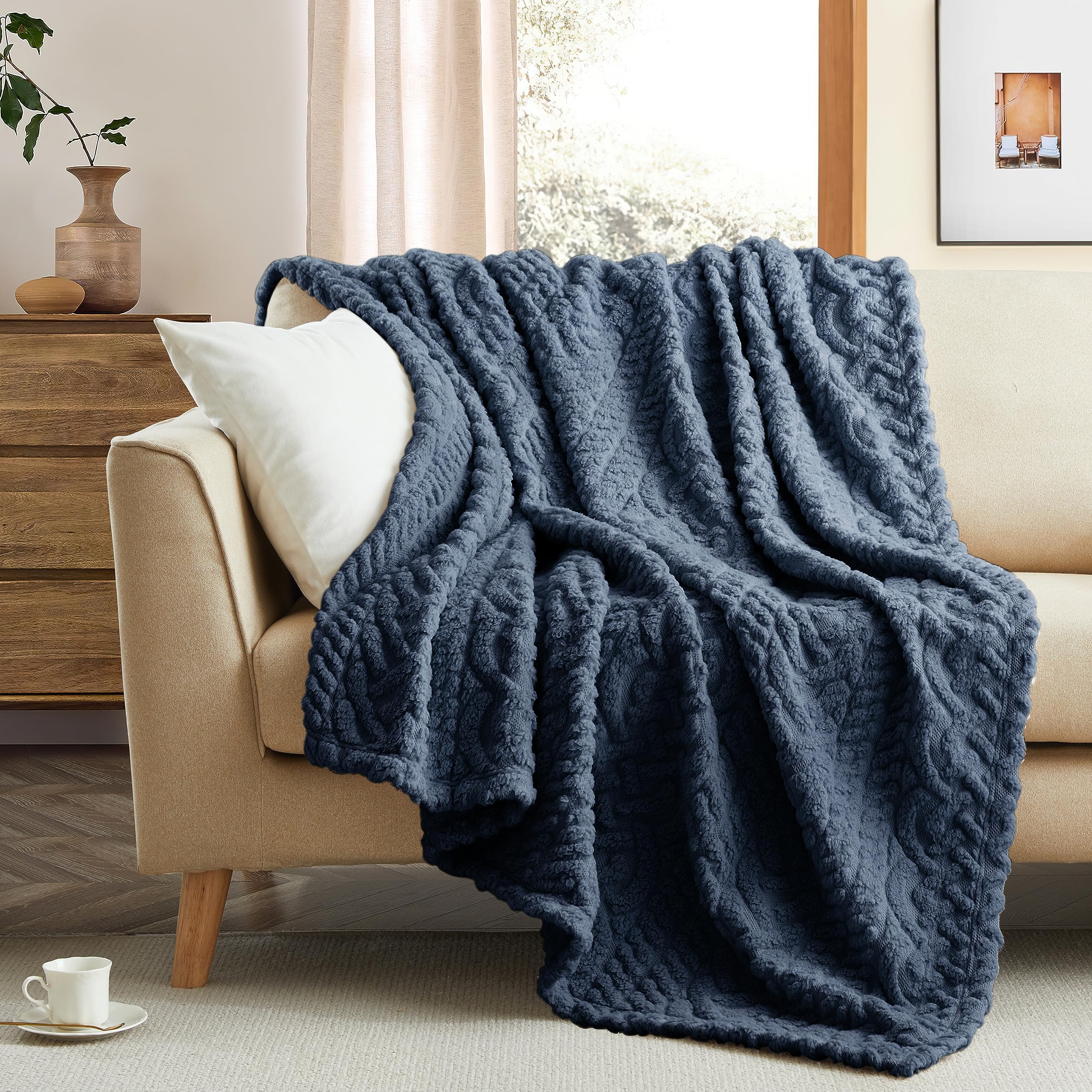 Coastline Sherpa Throw Blanket,Cable Pattern Decorative Soft Cozy Blanket for Couch Sofa,Light Weight Fleece Warm Throw Blanket for Bed,Navy Blue,152 x 203 cm
