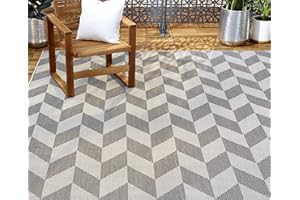 Nicole Miller New York Patio Country Calla Contemporary Herringbone Indoor/Outdoor Area Rug, Black/Grey, 5'2"x7'2"