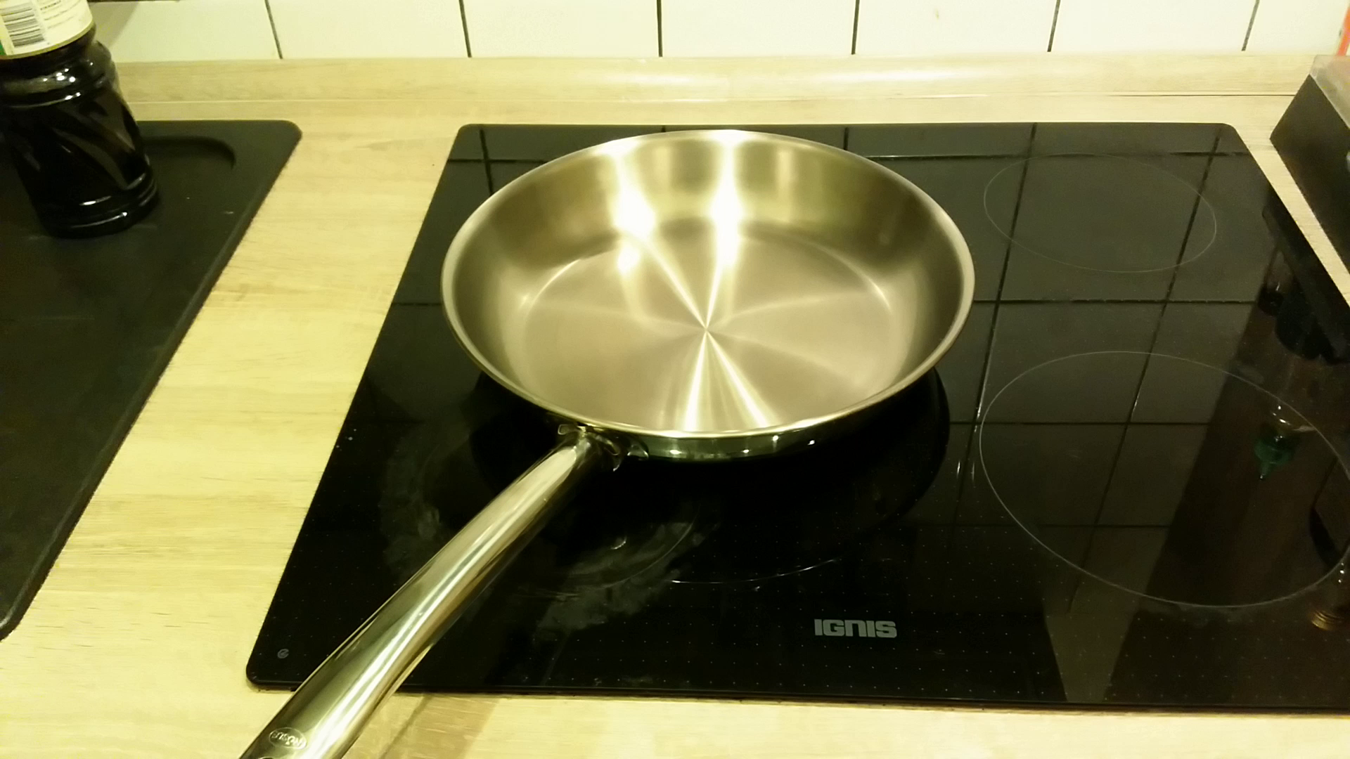 Rösle 91664 Bratpfanne mit Antihaftversiegelung, 28 cm