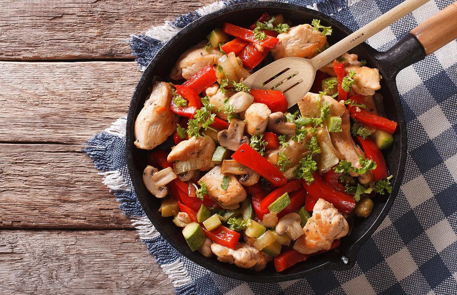 овощной салат с фасолью. курица перец грибы. тёплый салат с баклажанами и курицей. свинина с баклажанами и перцем. фаршированный сладкий перец.