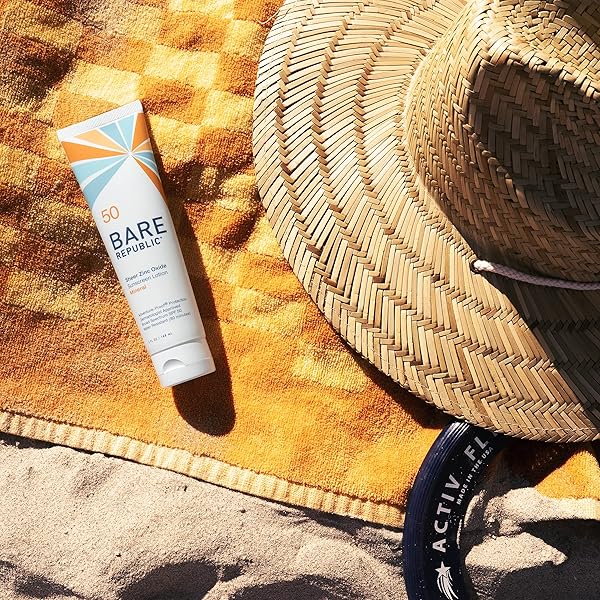 BARE REPUBLIC SPORT MINERAL SUNSCREEN SPF 50 SUNBLOCK BODY LOTION, FREE OF CHEMICAL ACTIVES, VANILLA COCO SCENT, 5 FL OZ