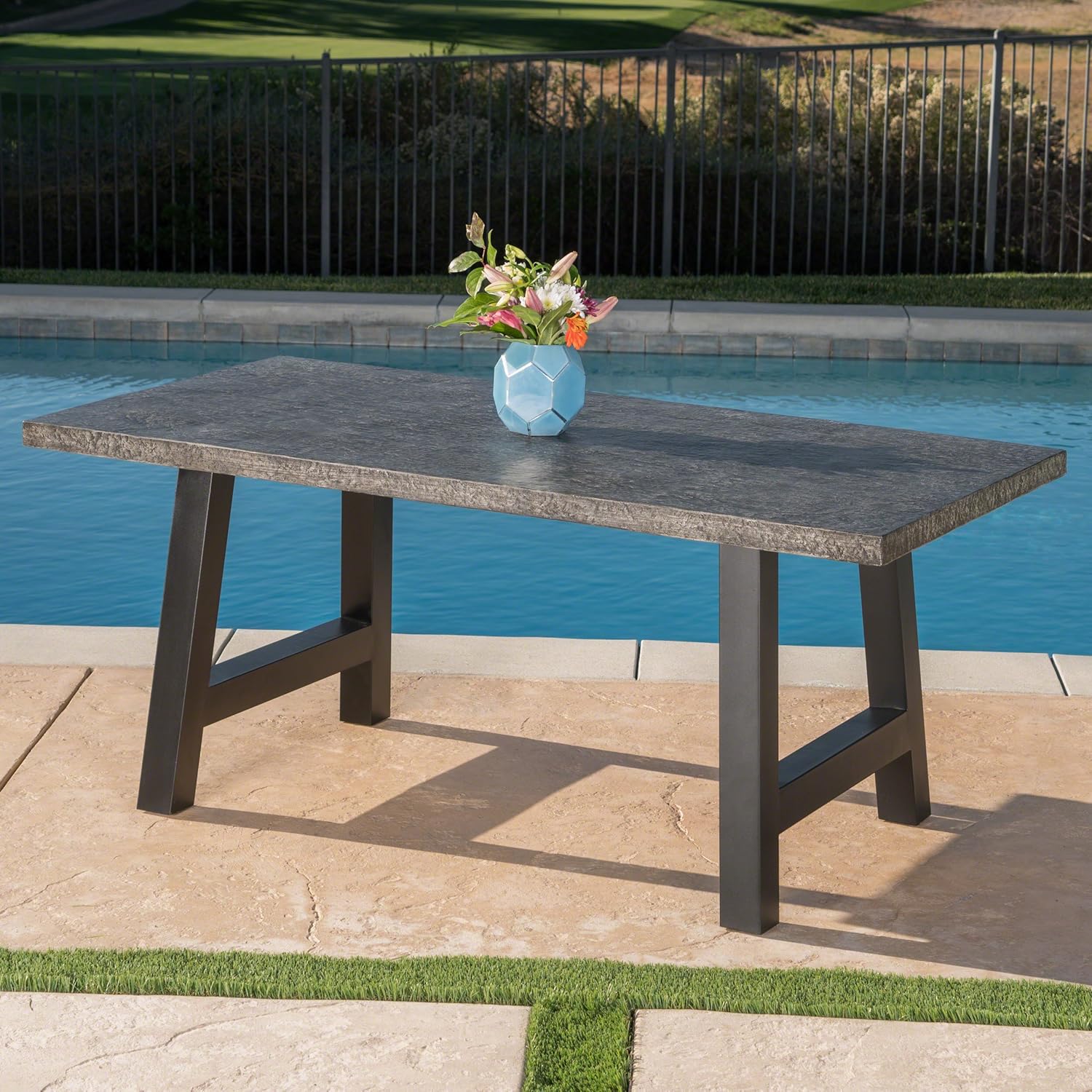 Best Concrete Outdoor Dining Table