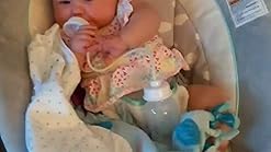 Amazon.com : Podee Hands Free Baby Bottle - Anti-Colic Feeding System 9 ...