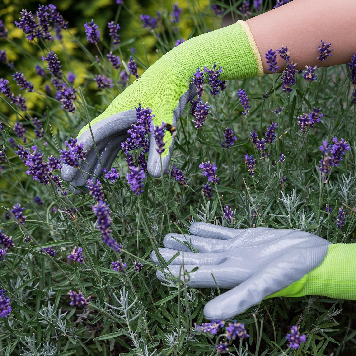 Working Gloves for Women. Super grippy Gardening Gloves with nitrile (2 pairs, Large size): Clothing