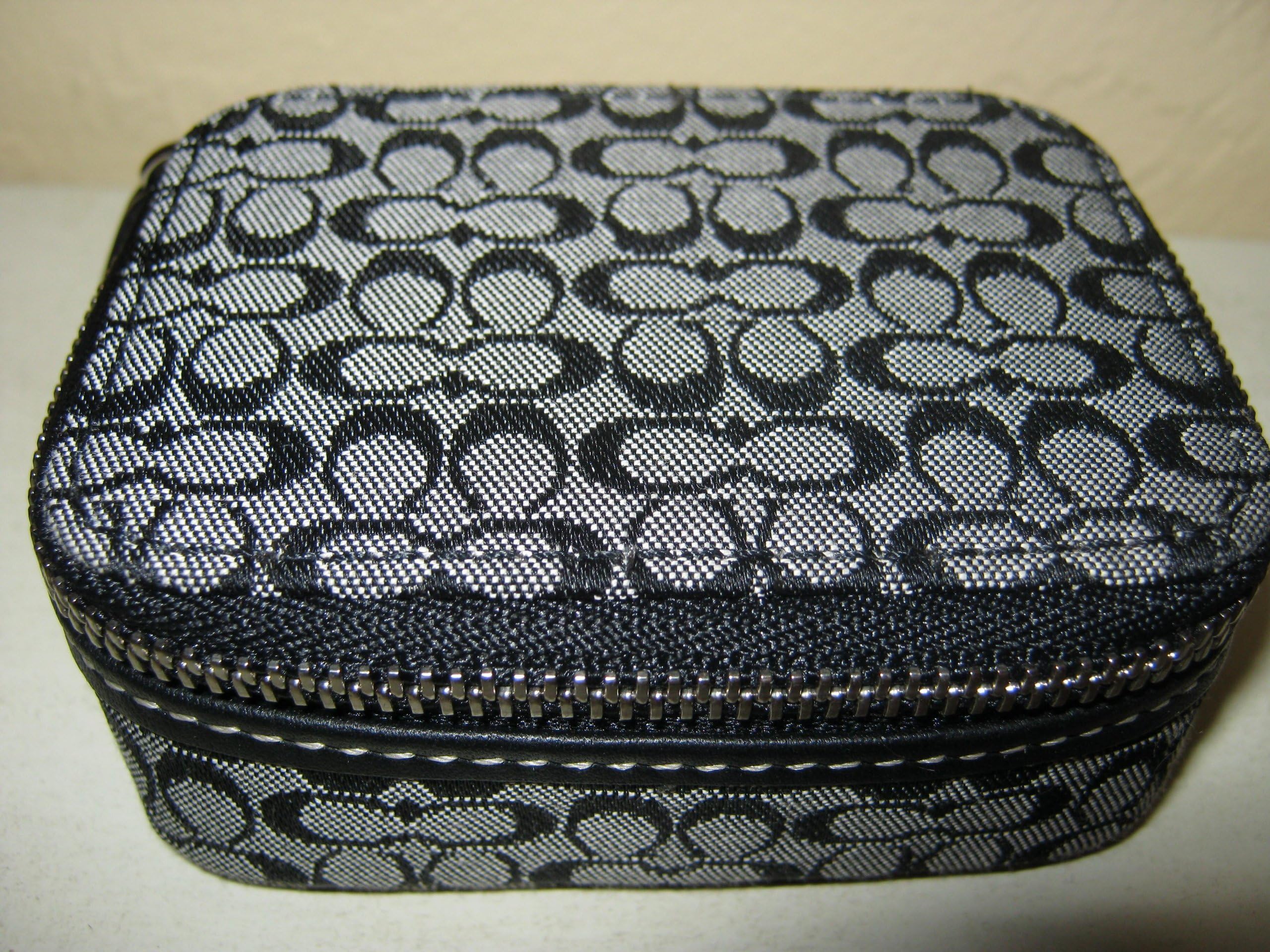 Coach Black & White Mini Signature Triple Pill Case Box with 3 Pill Bottles Style # 60157