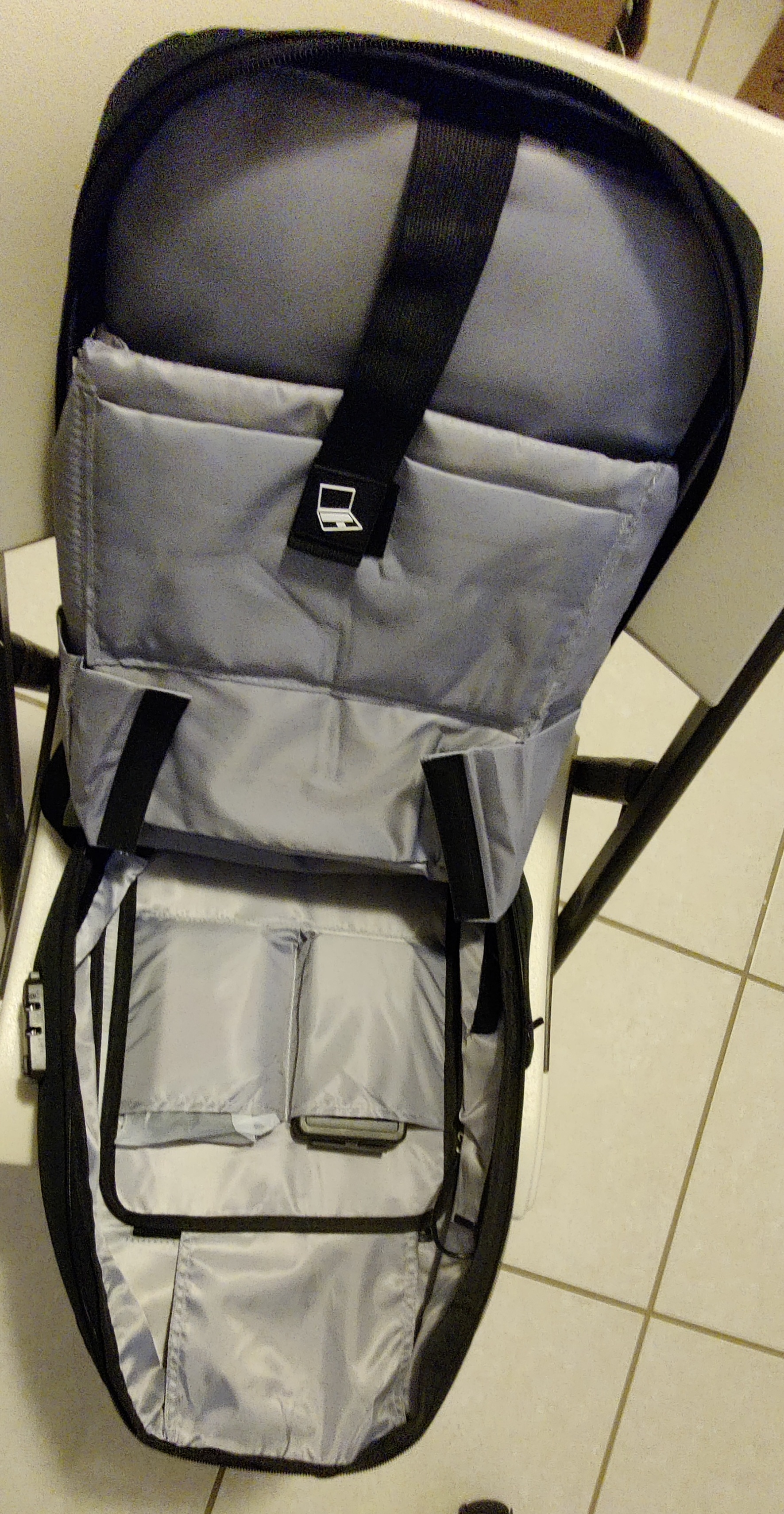 Hodnocení - Cache bezpečnostní batoh 25l photo review