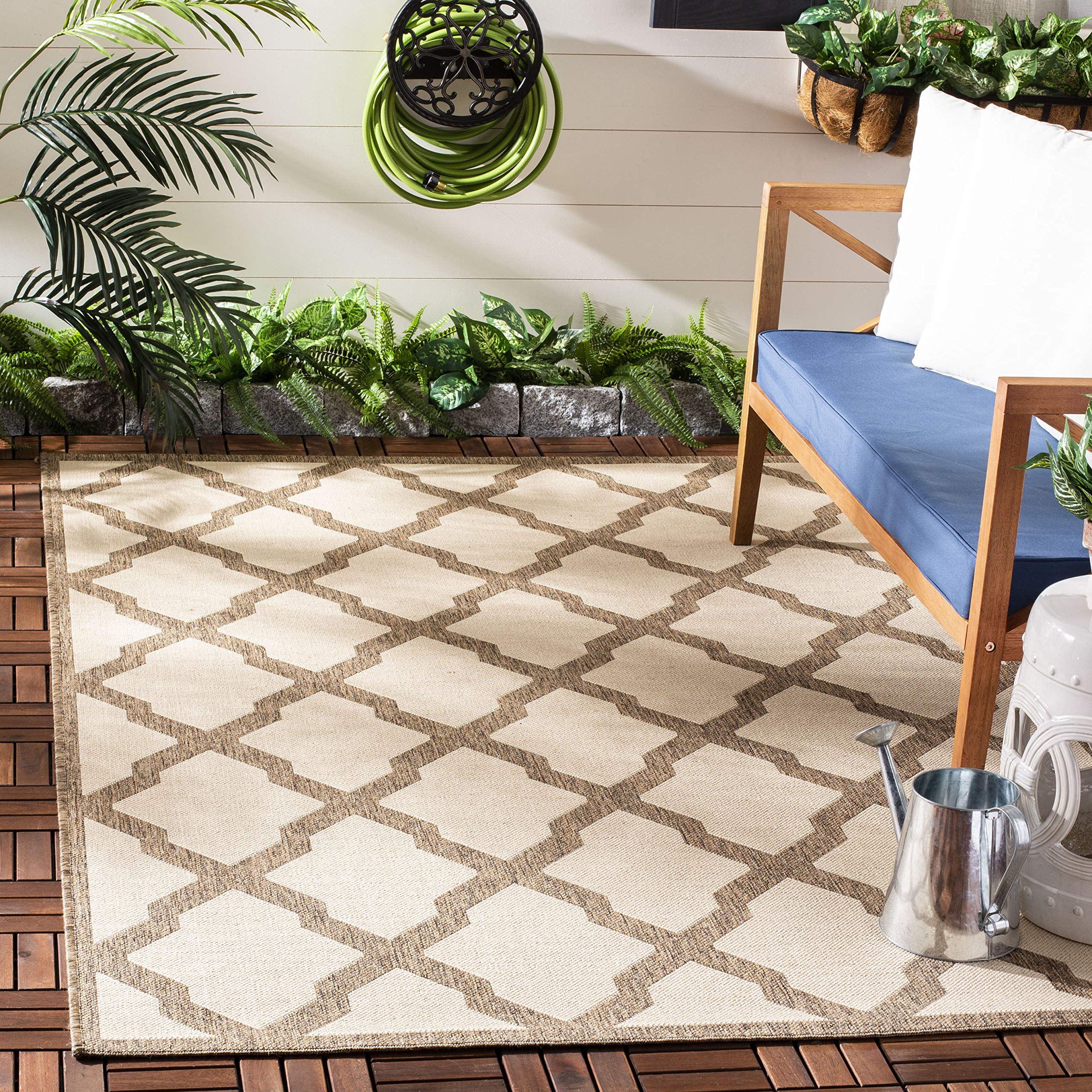 Safavieh Trellis Indoor/Outdoor Woven Rectangle Area Rug, Beachhouse Collection, BHS122, in Cream / Beige, 79 X 152 cm for Garden, Patio or Any Outdoor Space