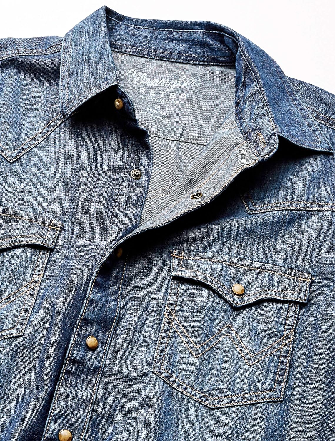 Wrangler Men's Retro Two Pocket Long Sleeve Snap Shirt: Clothing