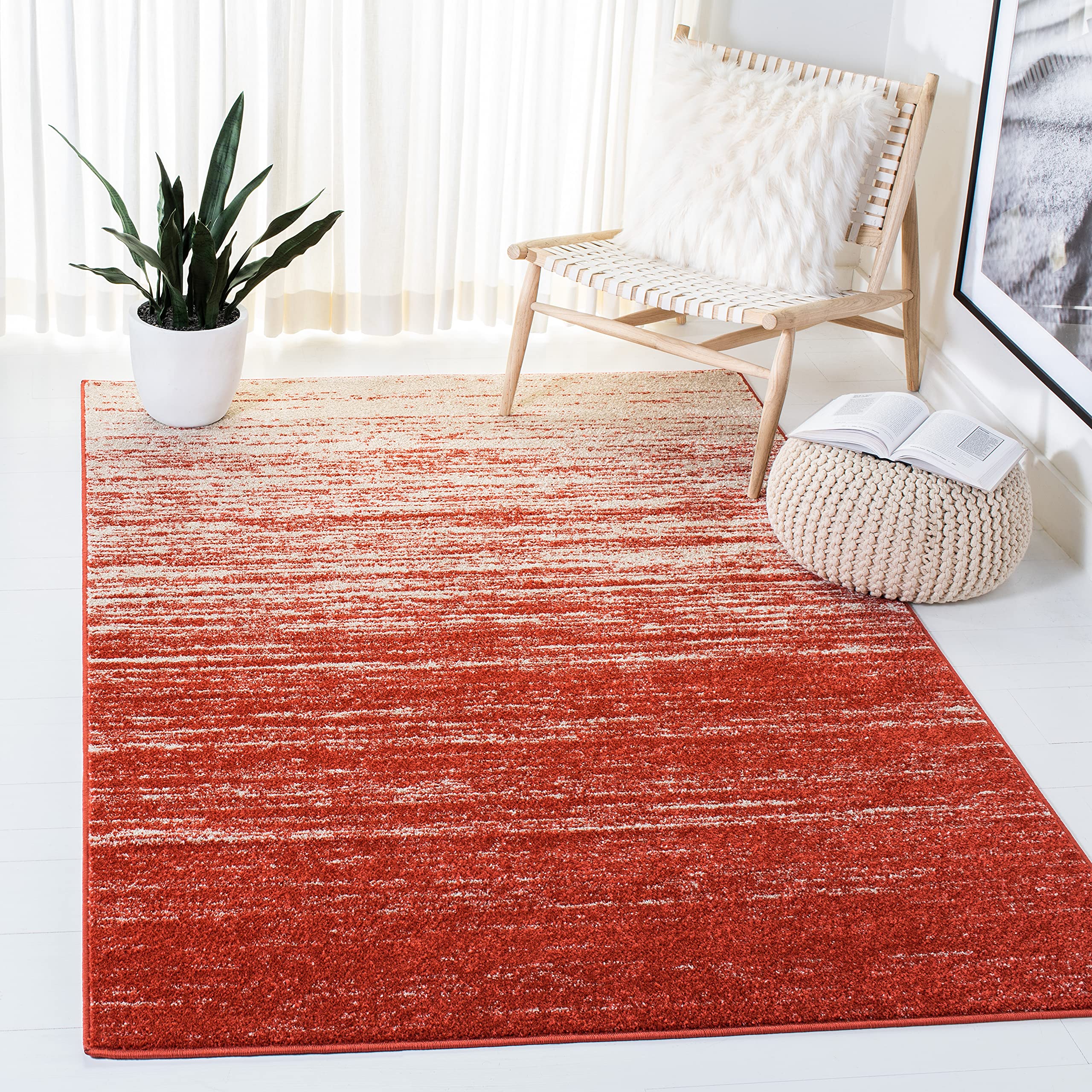Safavieh Modern Ombre Indoor Woven Rectangle Area Rug, Adirondack Collection, ADR113, in Orange/Grey, 91 X 152 cm for Living Room, Bedroom or Any Indoor Space