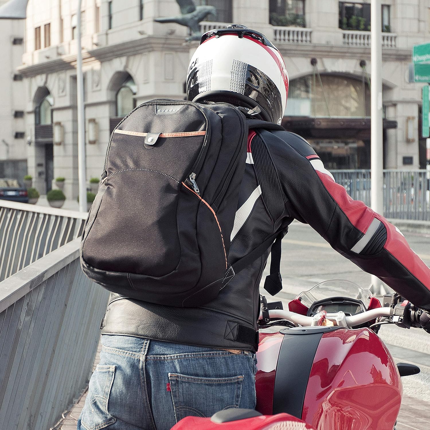 everki glide laptop backpack