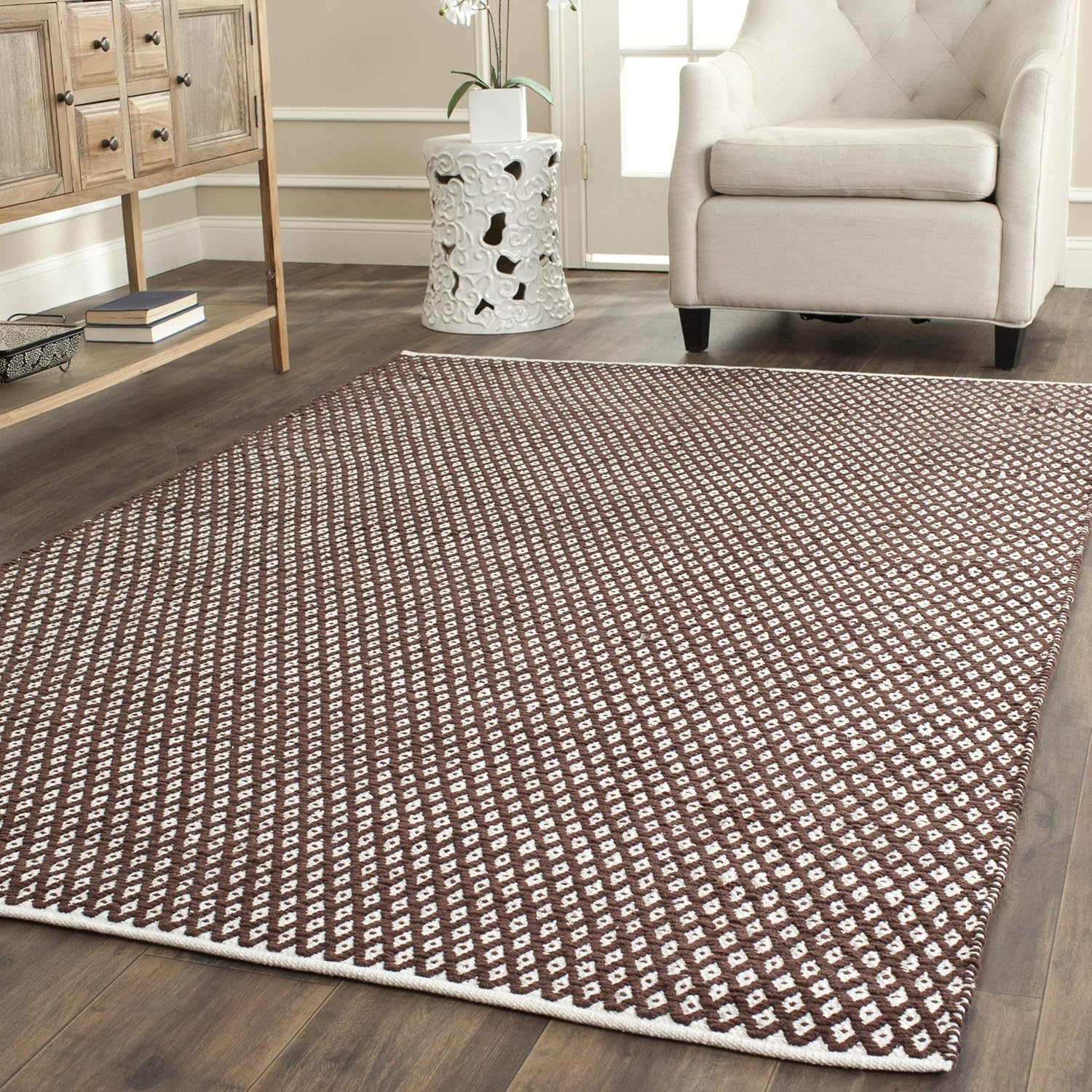 Safavieh Nantucket Flatweave Rug, Hand Tufted Cotton Carpet in Brown