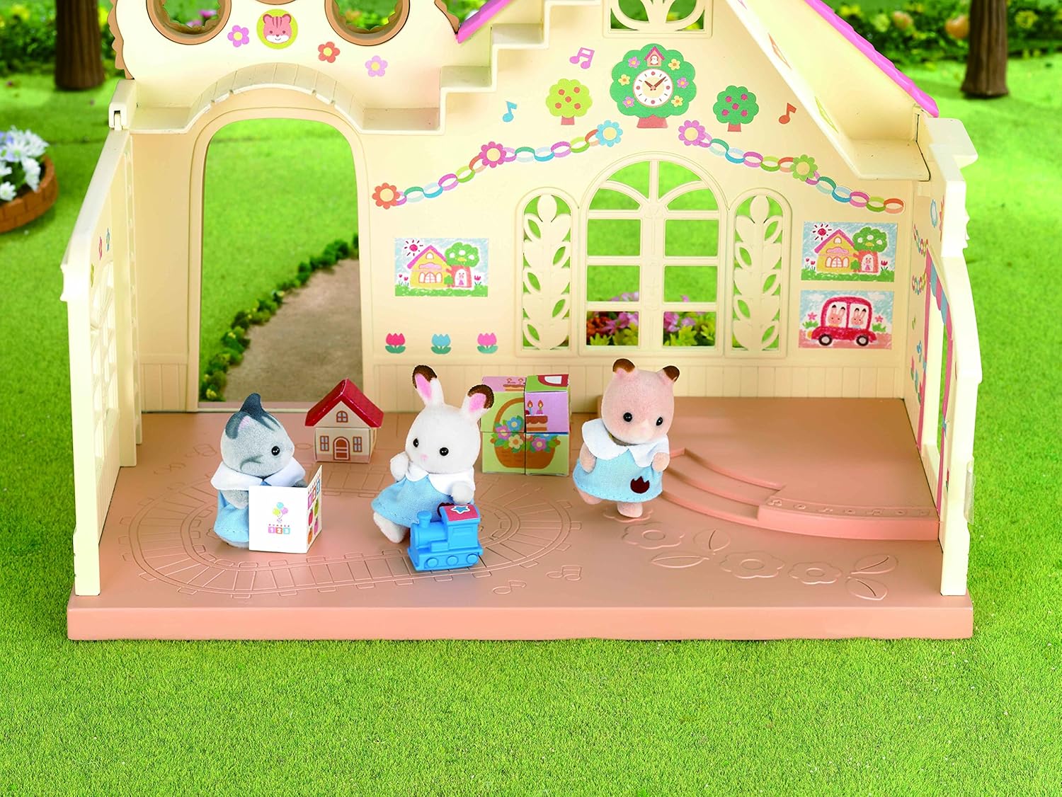 sylvanian forest nursery gift set