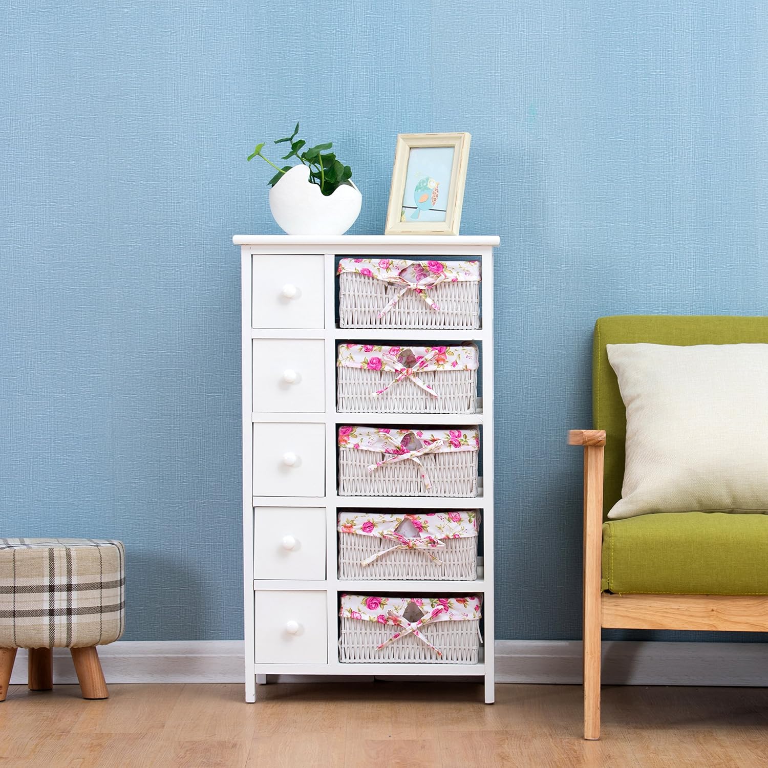 Органайзер для белья. Rustic white комод. Шкаф типа шик. Вещи в комоде. Ящики для хранения вещей.