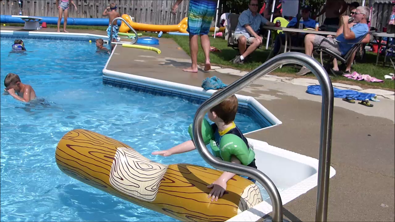 Swimline Log Flume Joust Set Toys & Games