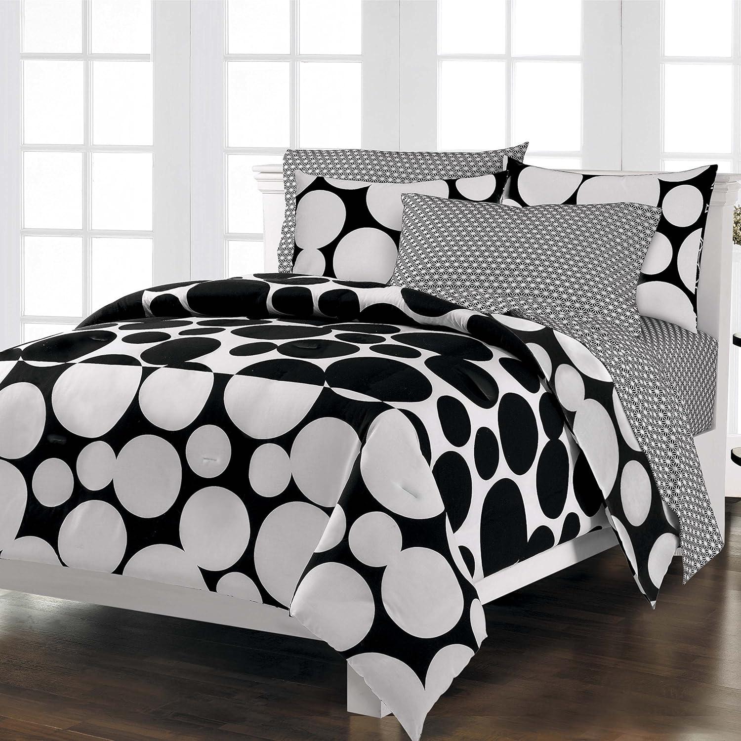 Black and White Polka Dot BeddingWhimsical and Beautiful