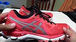 athletic shoes with wide toe box and narrow heel