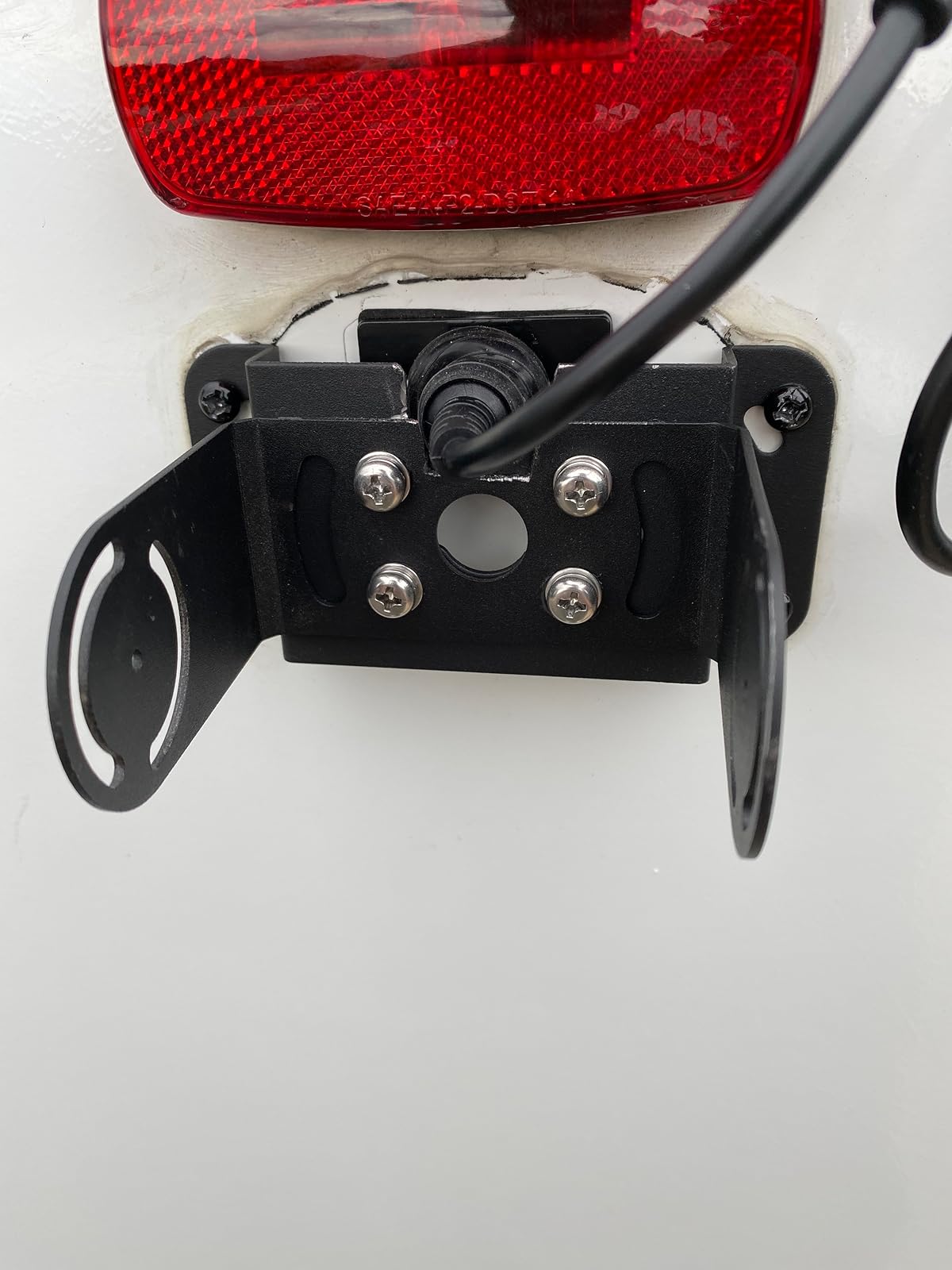 Rear camera setup for MicroMinnie any Winnebago