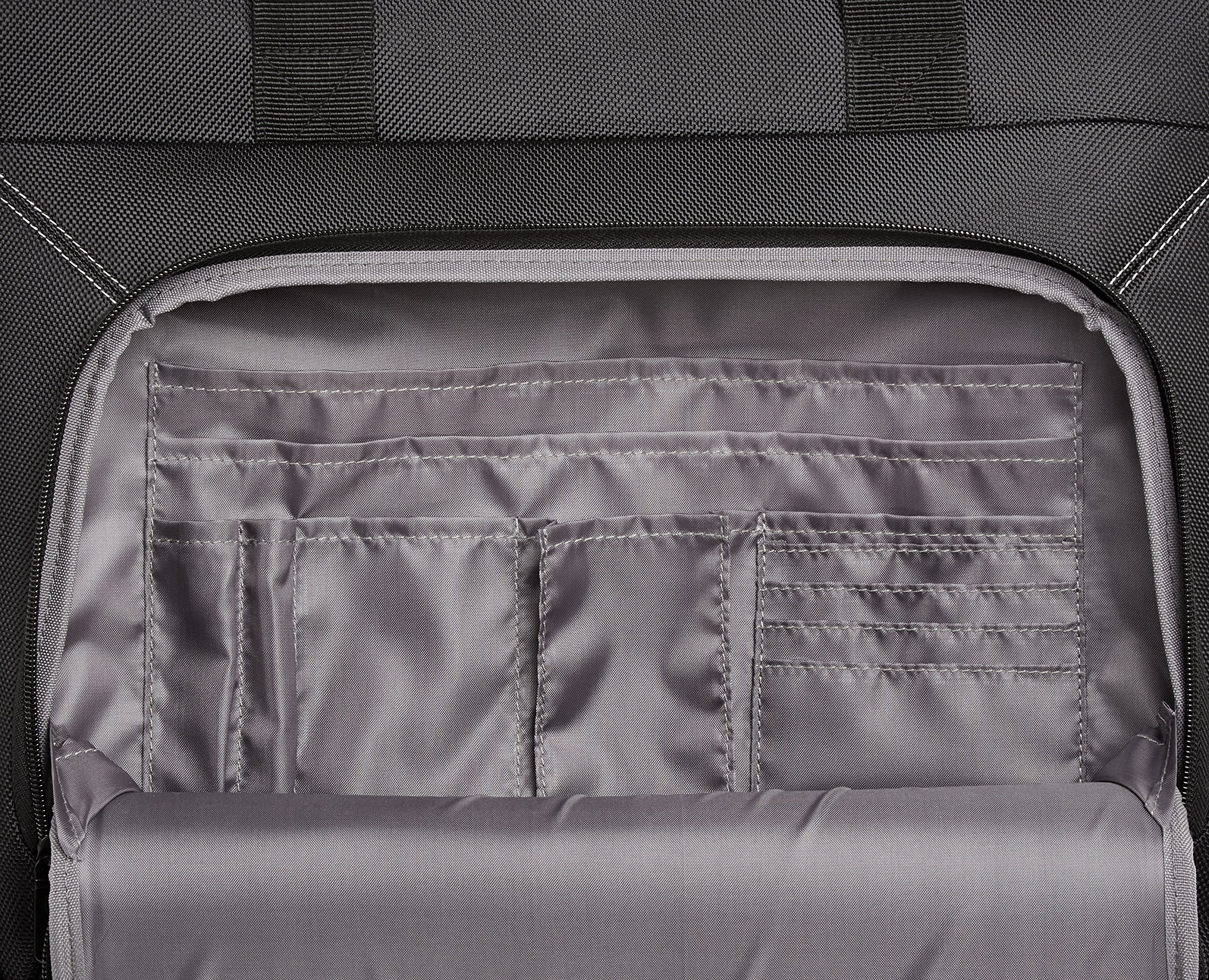 Amazon Basics Rolling Laptop Case, 15.6 in, Black