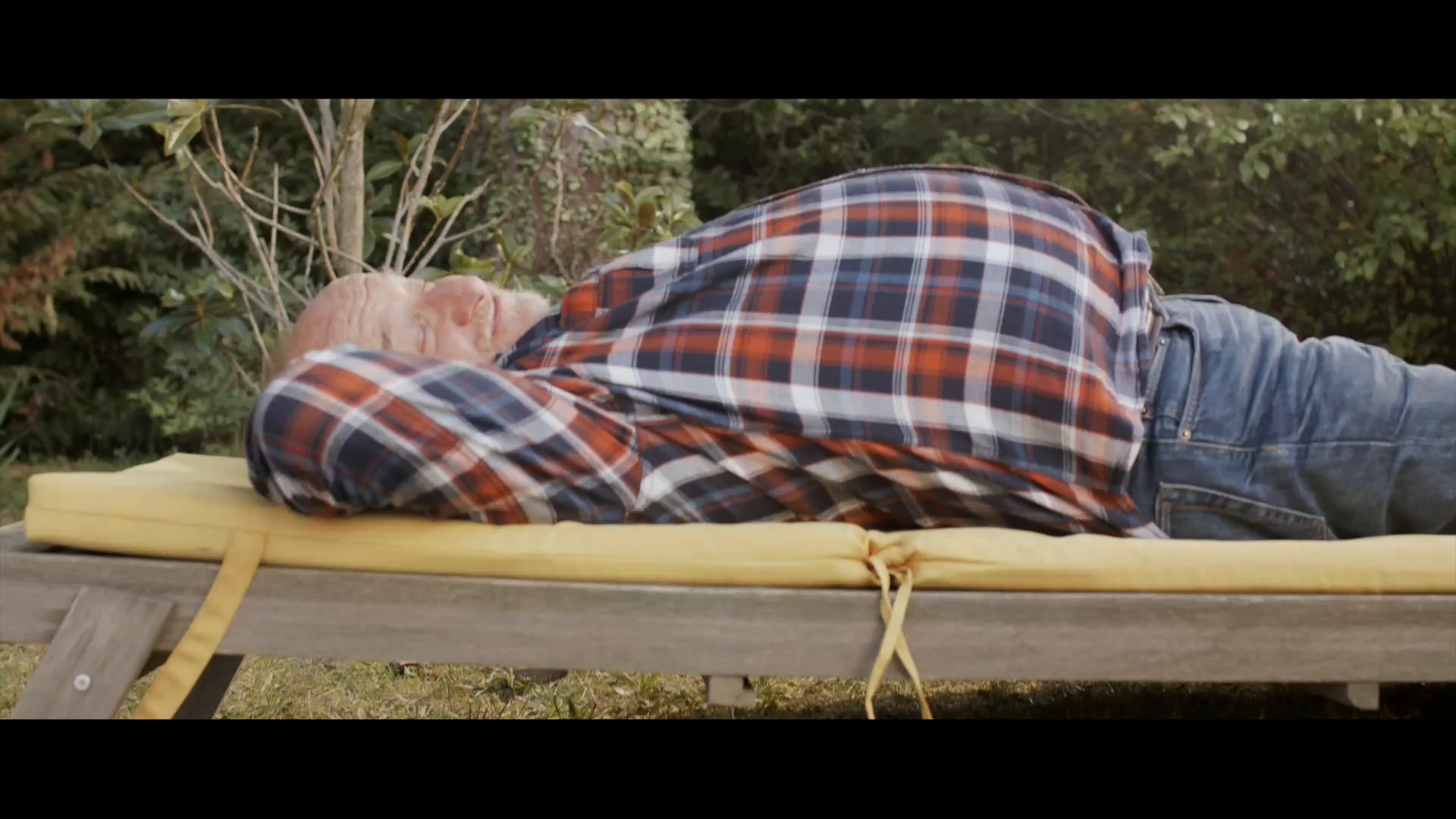 Dickie 203724002 Toys Volvo Freilauf Radlader, Spielzeug Bagger, Baustellenfahrzeug, bewegliche Schaufel und kippbar, offene Kabine, Länge 26 cm, gelb/grau – Bild 8