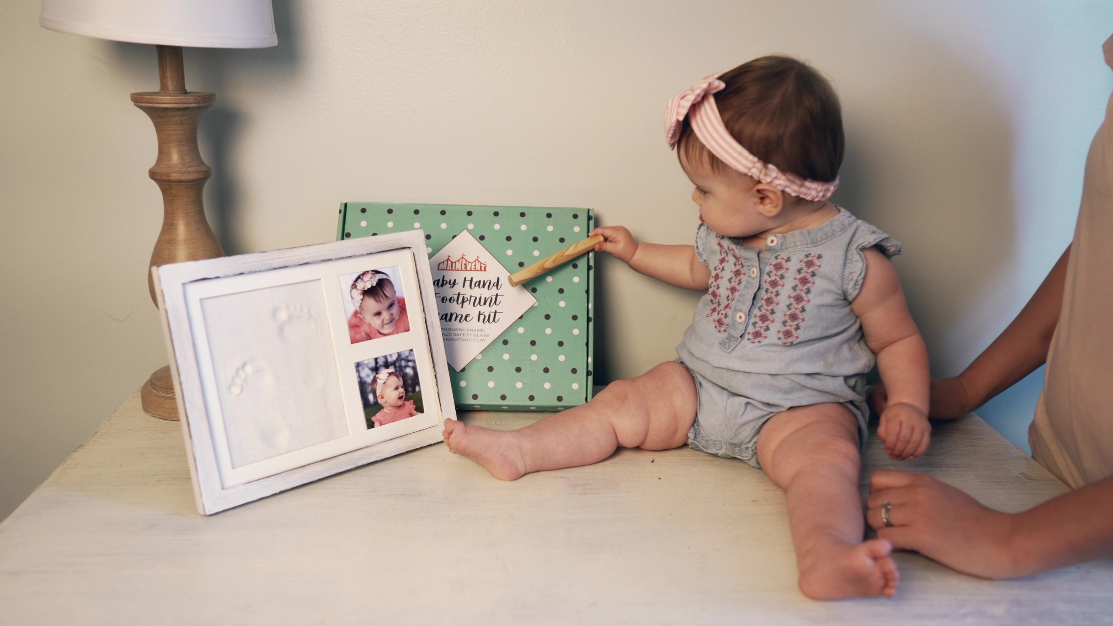 6 Footprint+Rustic+Farmhouse+Frame+Registry