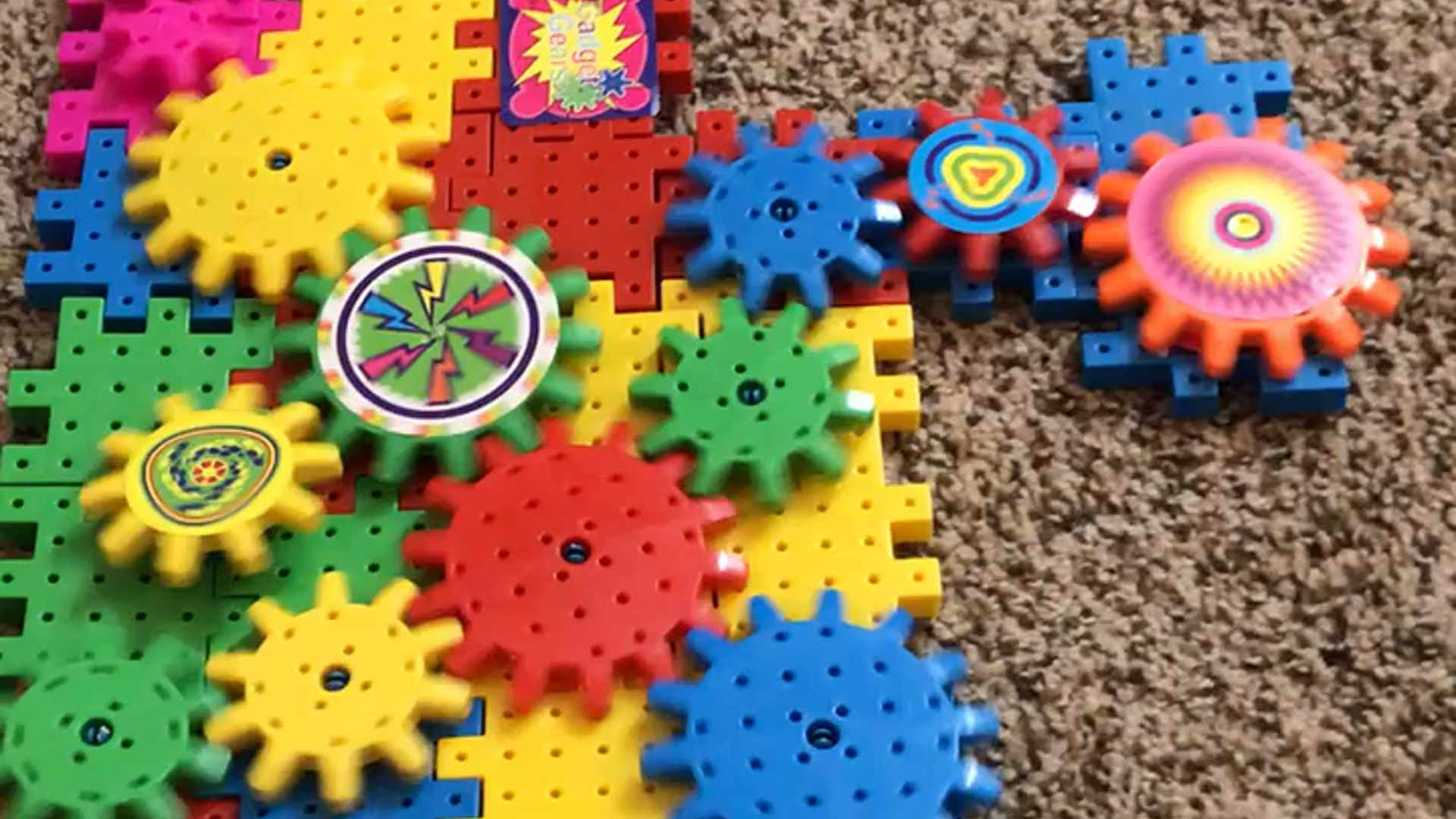 Watch Krazy Gears Gear Building Toy Set - Interlocking Learning Blocks - Motorized Spinning Gears