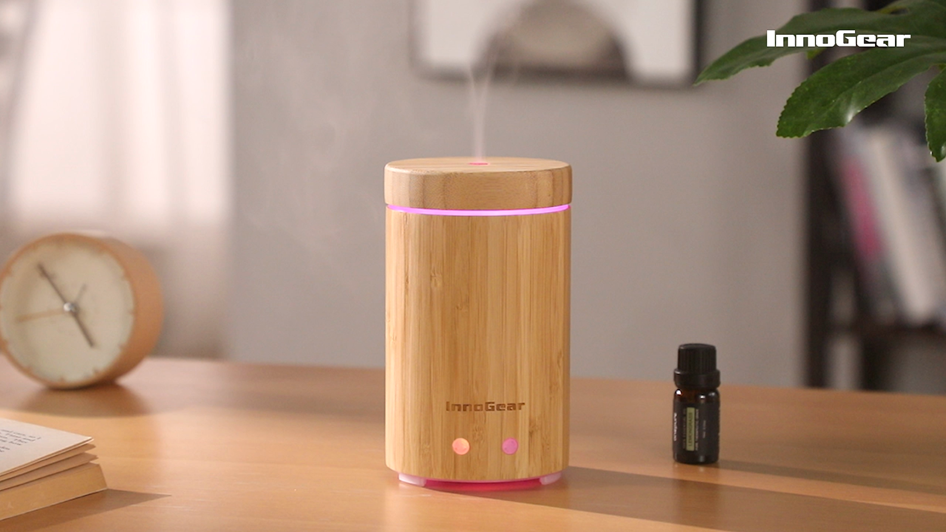 Amazon.com : InnoGear Upgraded Real Bamboo Essential Oil Diffuser  Ultrasonic Aroma Aromatherapy Diffusers Cool Mist Humidifier with  Intermittent Continuous Mist 2 Working Modes Waterless Auto Off 7 Color LED  Light : Health & Household