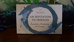 An Invitation To Freedom Immediate Awakening For Everyone Mooji 9781684033409 Amazon Com Books