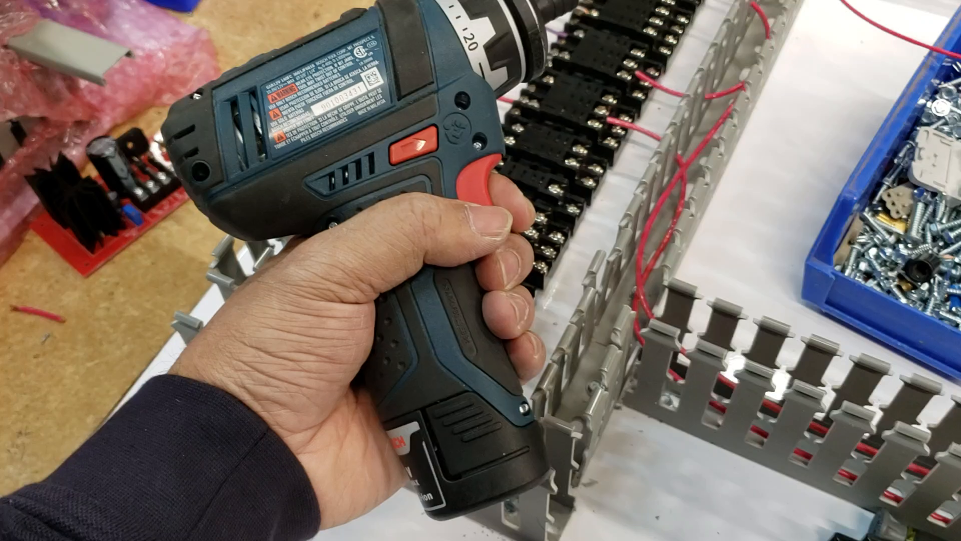 Amazon Com Customer Reviews Bosch Gsr12v 140fcb22 Cordless