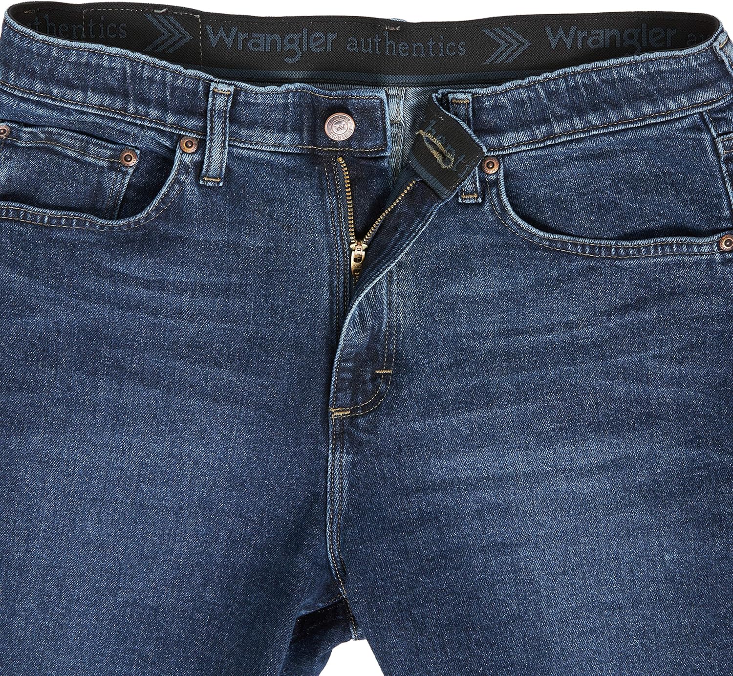 Wrangler Authentics Men's Comfort Flex Waistband Short at  Men’s Clothing store