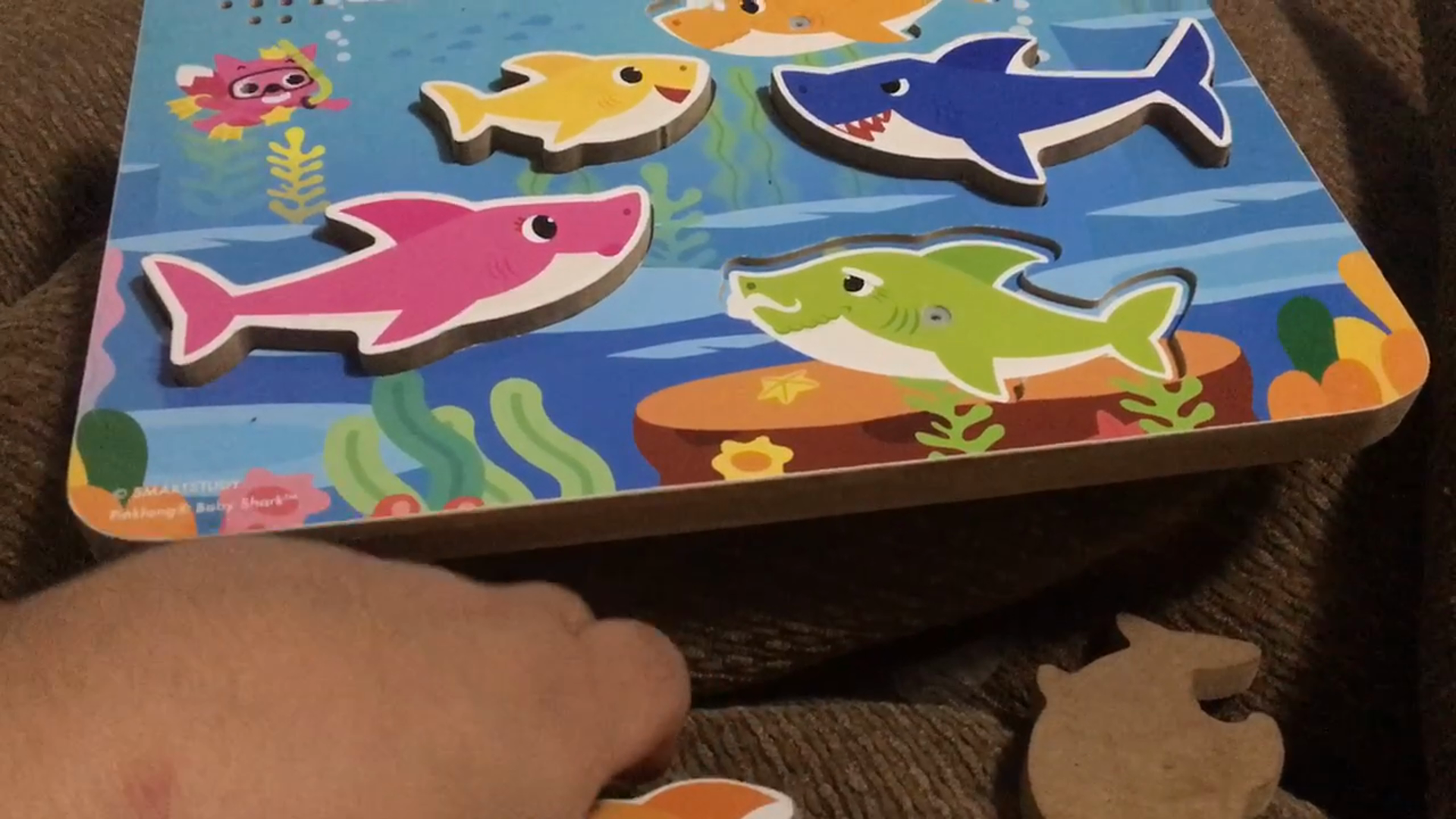 baby shark chunky wood sound puzzle