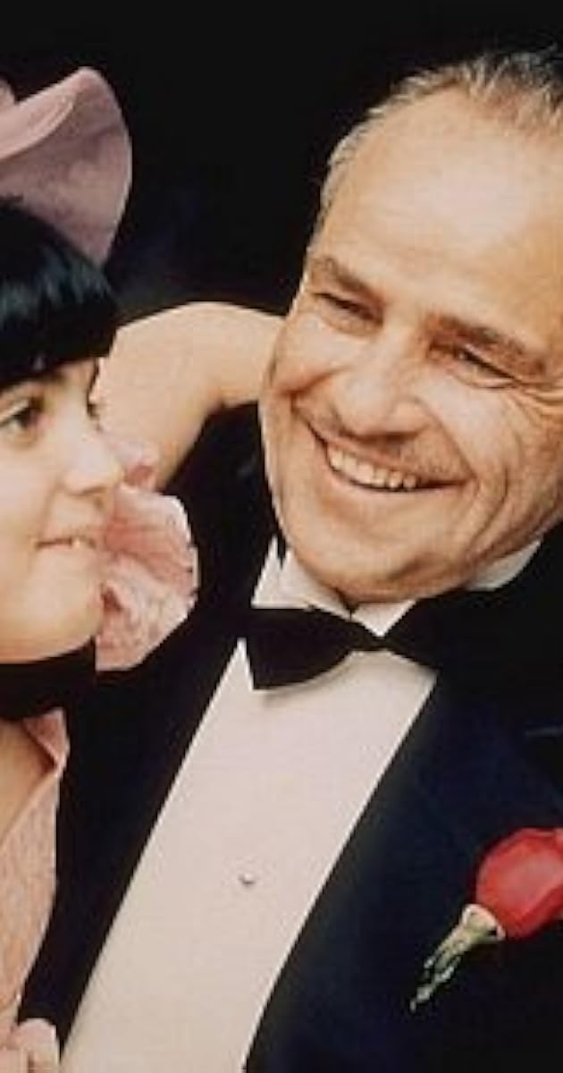 Pictures & Photos of Marlon Brando - IMDb