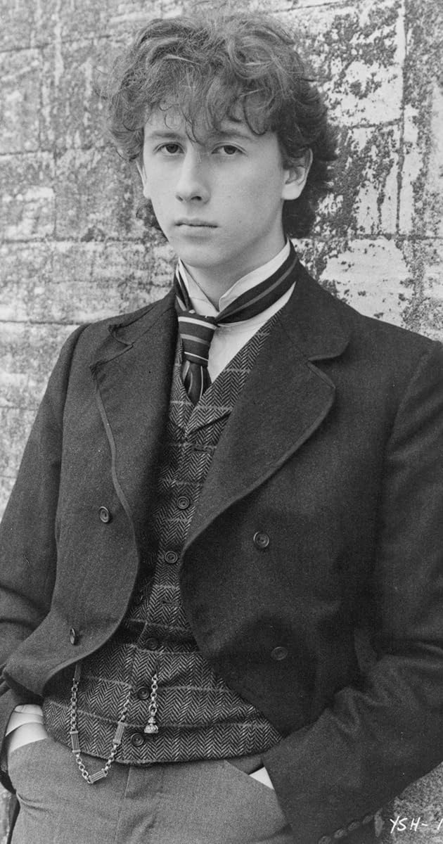 Nicholas Rowe - IMDb