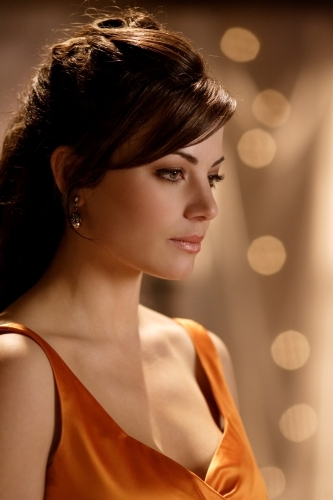 Pictures & Photos of Erica Durance - IMDb